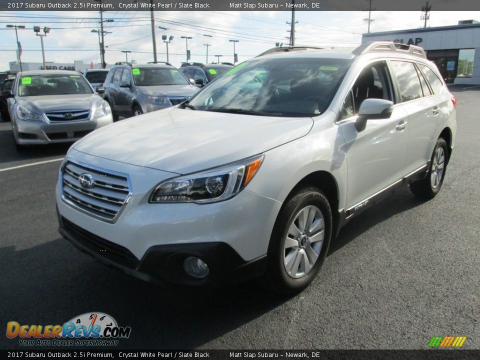 2017 Subaru Outback 2.5i Premium Crystal White Pearl / Slate Black Photo #2