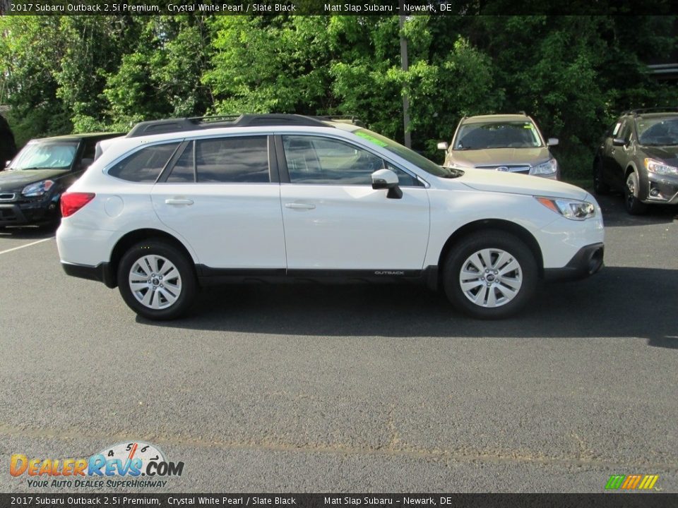 2017 Subaru Outback 2.5i Premium Crystal White Pearl / Slate Black Photo #5