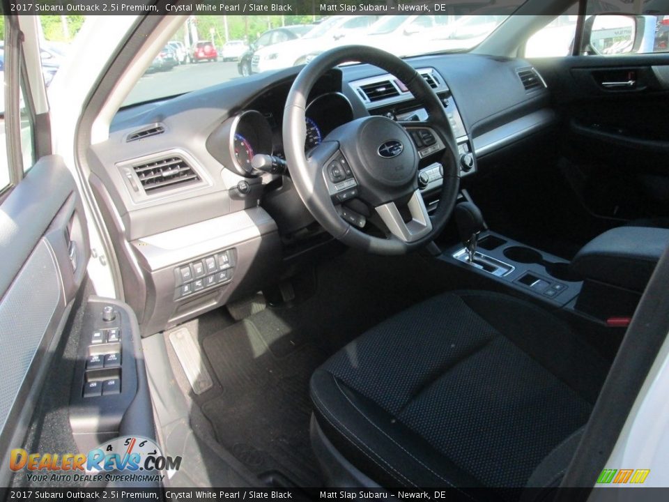 2017 Subaru Outback 2.5i Premium Crystal White Pearl / Slate Black Photo #10