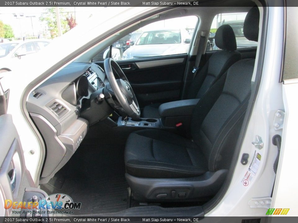 2017 Subaru Outback 2.5i Premium Crystal White Pearl / Slate Black Photo #11