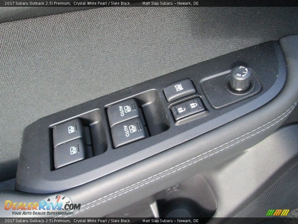 2017 Subaru Outback 2.5i Premium Crystal White Pearl / Slate Black Photo #13