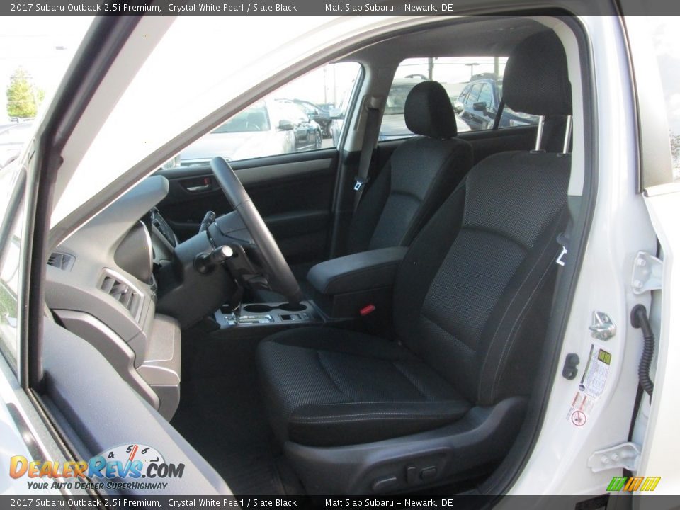 2017 Subaru Outback 2.5i Premium Crystal White Pearl / Slate Black Photo #14
