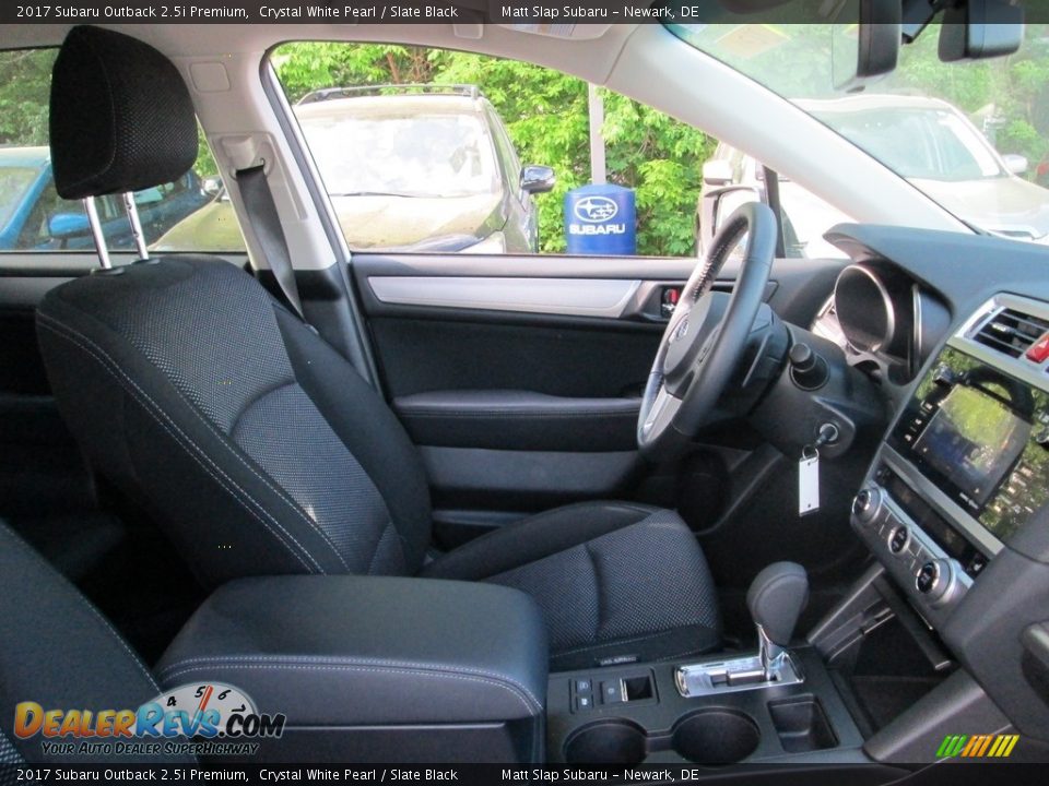 2017 Subaru Outback 2.5i Premium Crystal White Pearl / Slate Black Photo #15