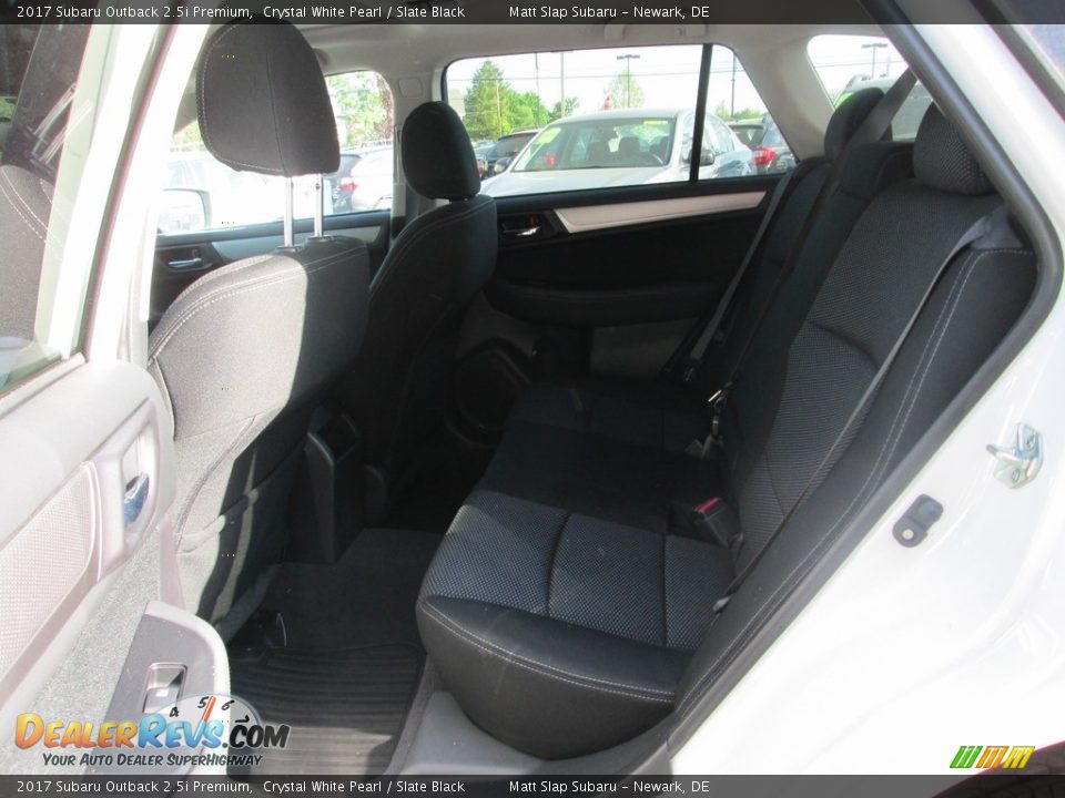 2017 Subaru Outback 2.5i Premium Crystal White Pearl / Slate Black Photo #20
