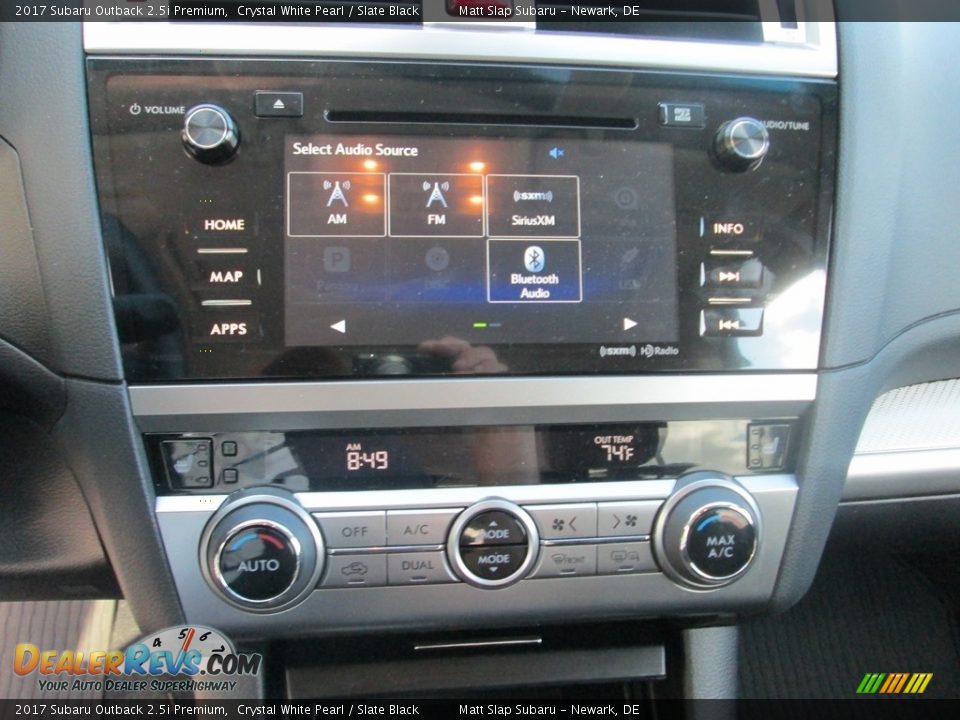 2017 Subaru Outback 2.5i Premium Crystal White Pearl / Slate Black Photo #24
