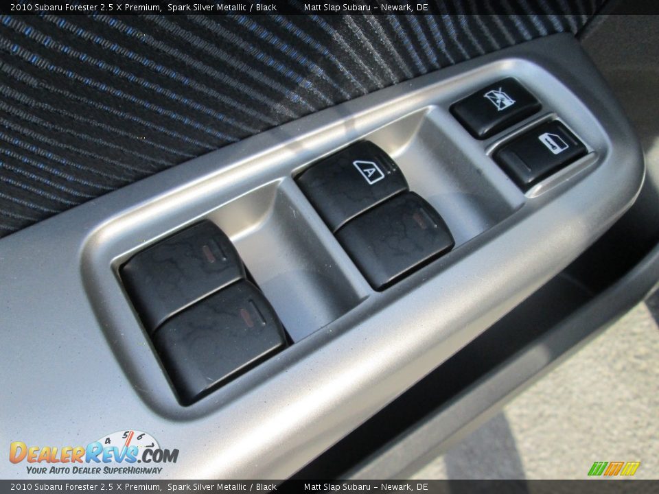 2010 Subaru Forester 2.5 X Premium Spark Silver Metallic / Black Photo #14