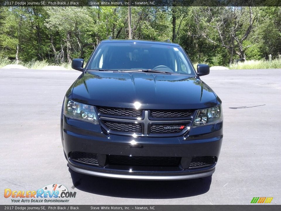 2017 Dodge Journey SE Pitch Black / Black Photo #3