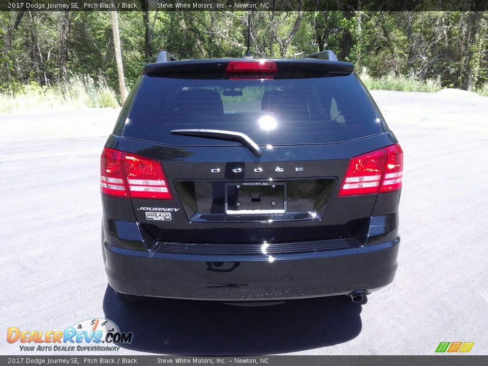 2017 Dodge Journey SE Pitch Black / Black Photo #7