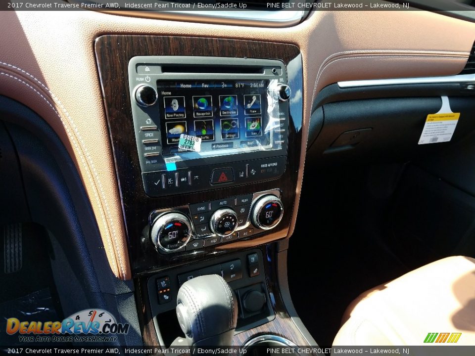 2017 Chevrolet Traverse Premier AWD Iridescent Pearl Tricoat / Ebony/Saddle Up Photo #10
