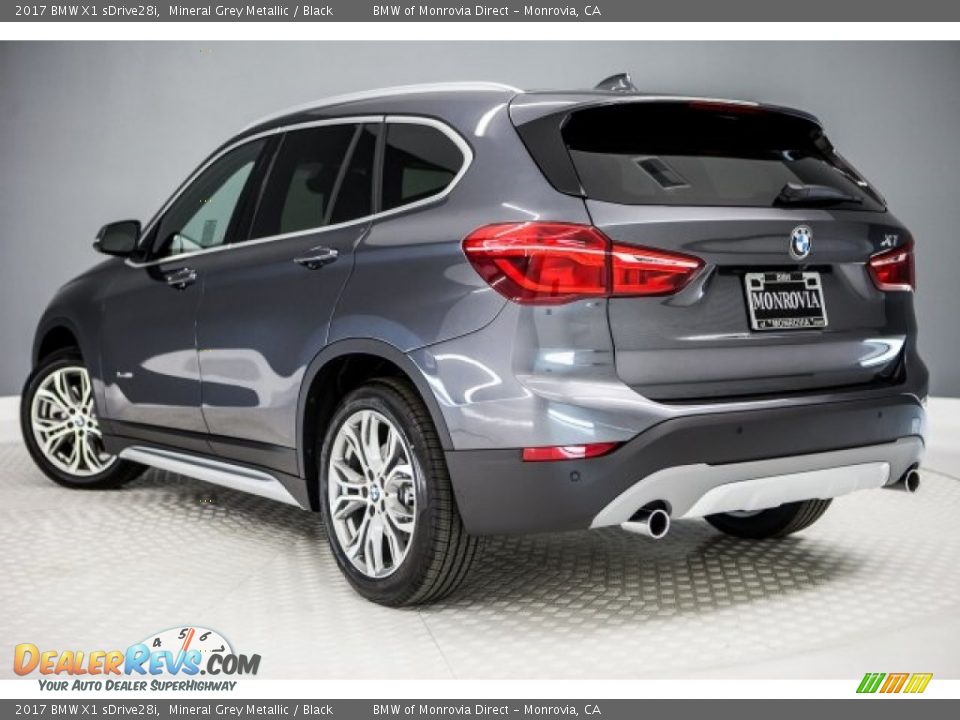 2017 BMW X1 sDrive28i Mineral Grey Metallic / Black Photo #3