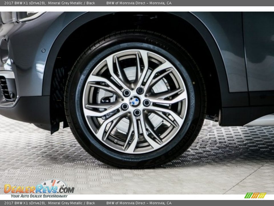 2017 BMW X1 sDrive28i Mineral Grey Metallic / Black Photo #9