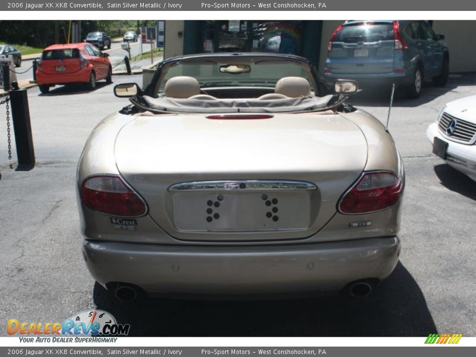 2006 Jaguar XK XK8 Convertible Satin Silver Metallic / Ivory Photo #17