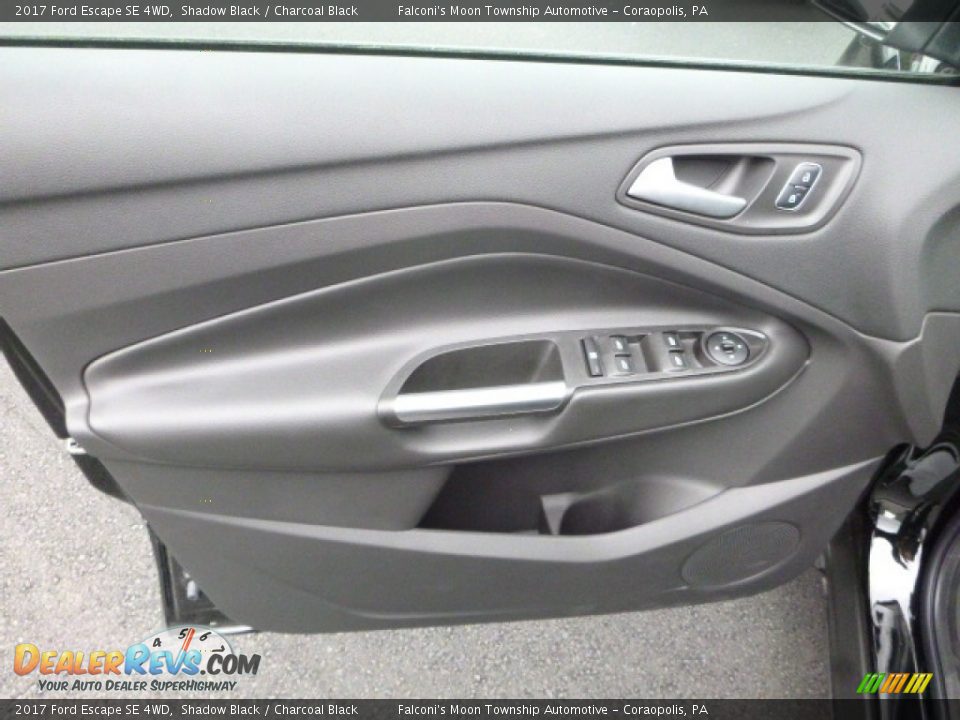 2017 Ford Escape SE 4WD Shadow Black / Charcoal Black Photo #11