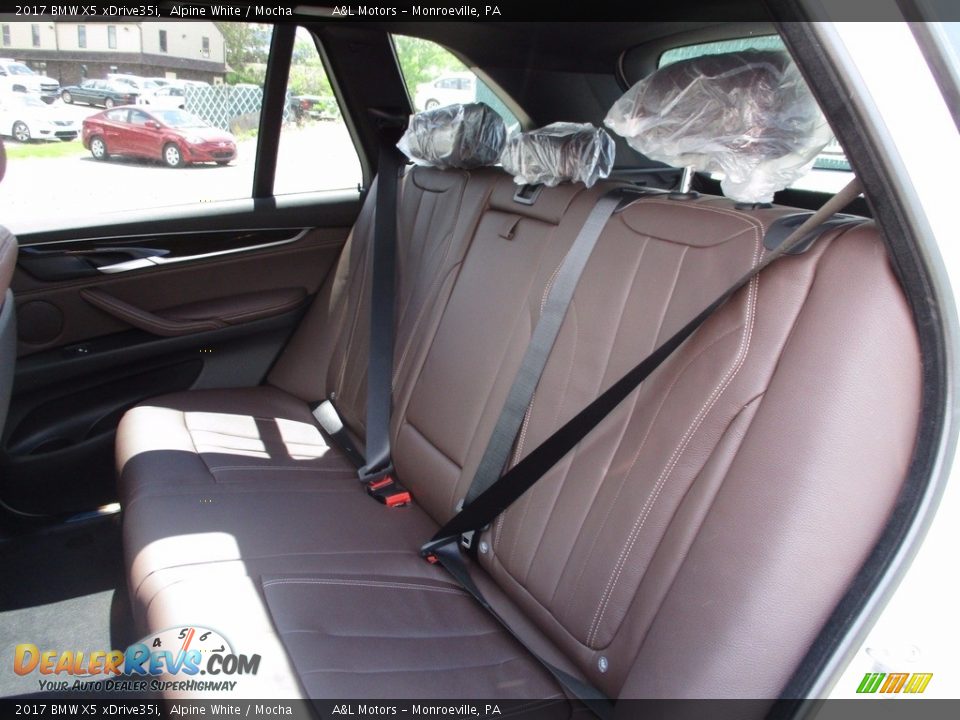2017 BMW X5 xDrive35i Alpine White / Mocha Photo #12