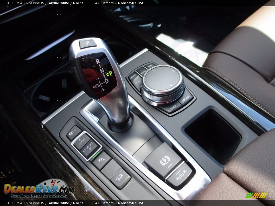 2017 BMW X5 xDrive35i Alpine White / Mocha Photo #14