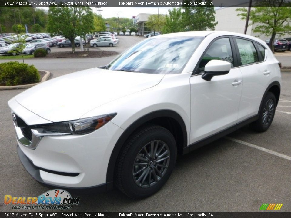 Front 3/4 View of 2017 Mazda CX-5 Sport AWD Photo #5