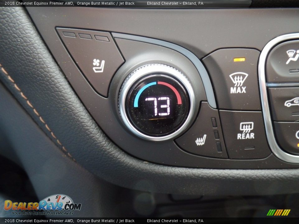 Controls of 2018 Chevrolet Equinox Premier AWD Photo #36