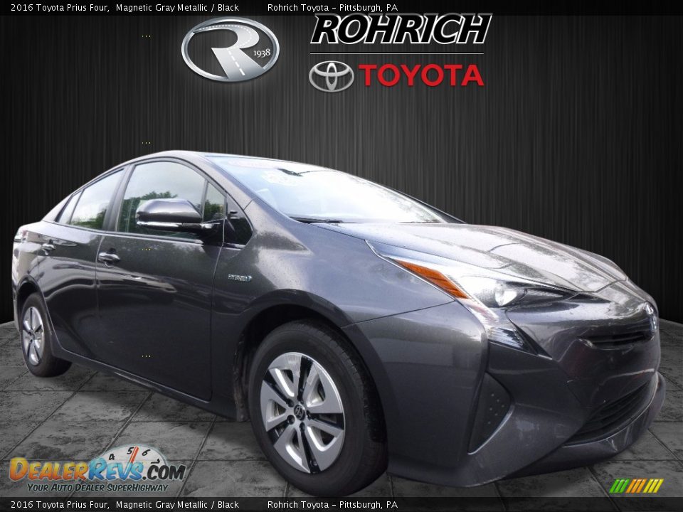 2016 Toyota Prius Four Magnetic Gray Metallic / Black Photo #1