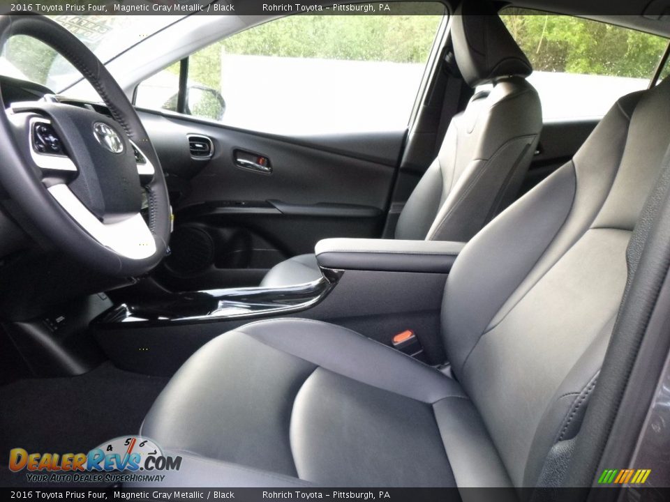 2016 Toyota Prius Four Magnetic Gray Metallic / Black Photo #6