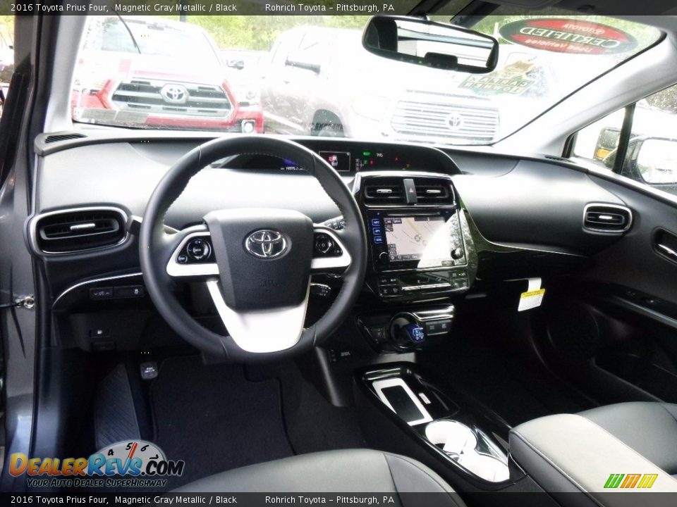 2016 Toyota Prius Four Magnetic Gray Metallic / Black Photo #8