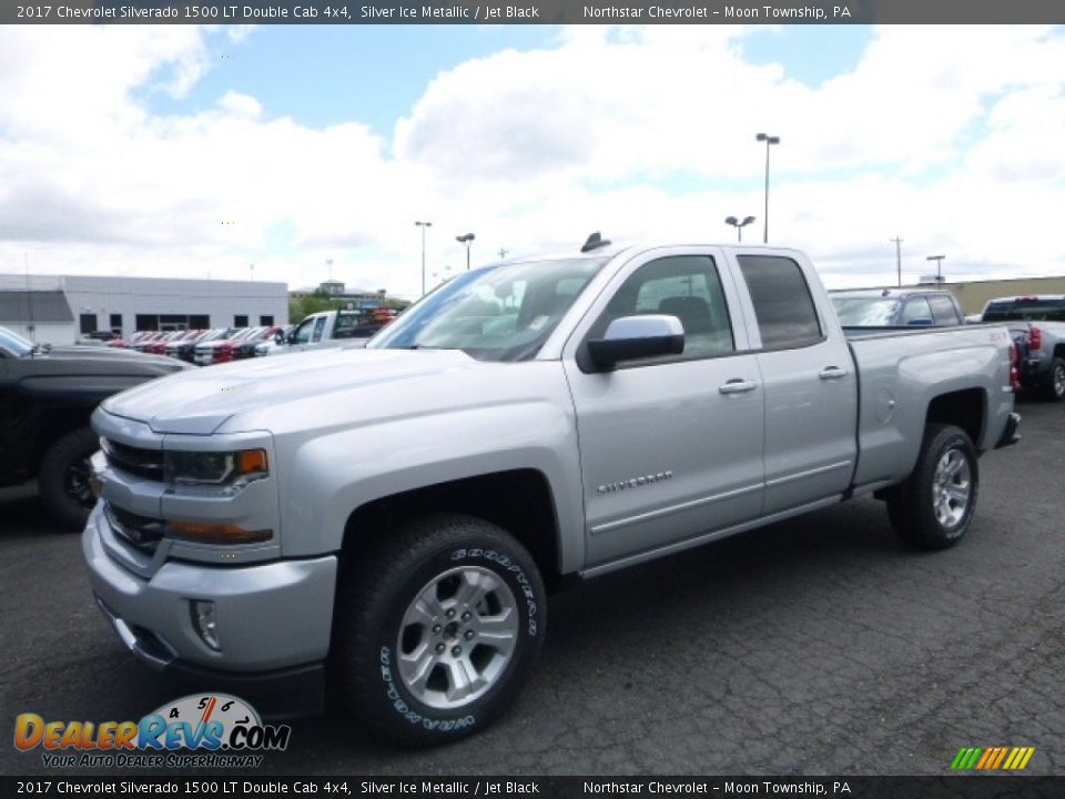 2017 Chevrolet Silverado 1500 LT Double Cab 4x4 Silver Ice Metallic / Jet Black Photo #1