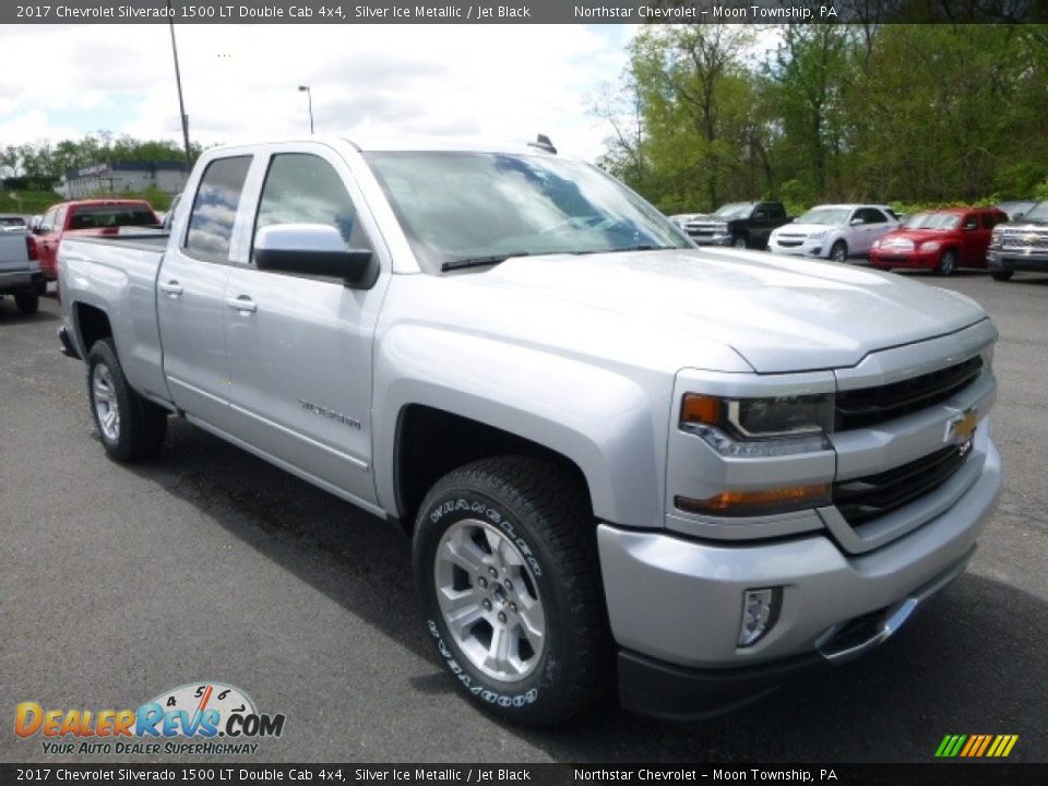 2017 Chevrolet Silverado 1500 LT Double Cab 4x4 Silver Ice Metallic / Jet Black Photo #7