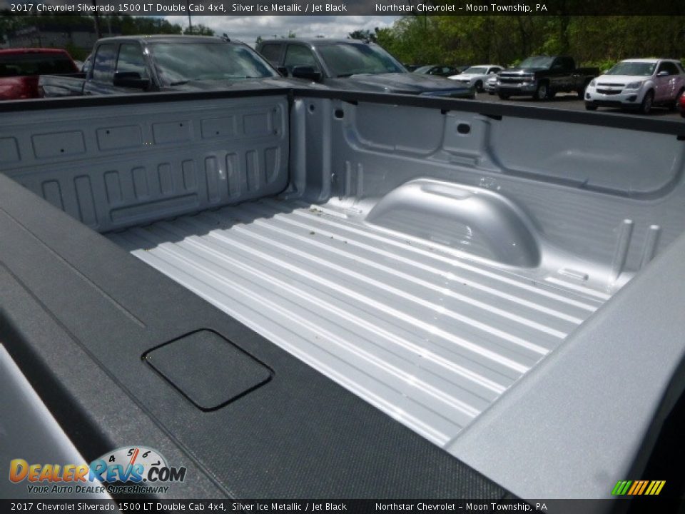 2017 Chevrolet Silverado 1500 LT Double Cab 4x4 Silver Ice Metallic / Jet Black Photo #12