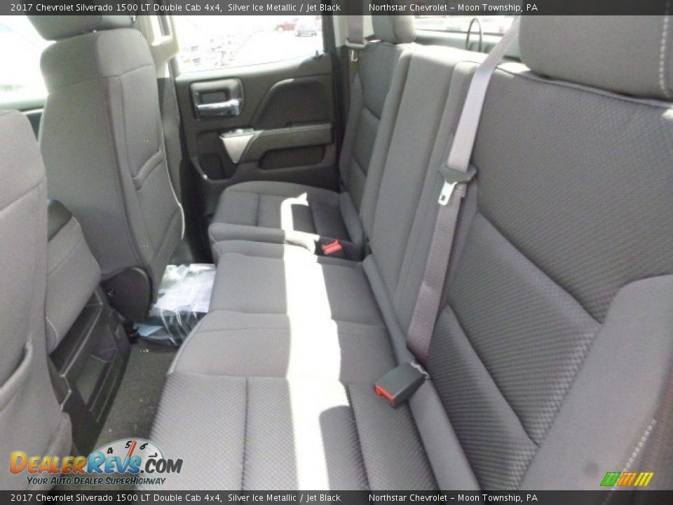 2017 Chevrolet Silverado 1500 LT Double Cab 4x4 Silver Ice Metallic / Jet Black Photo #13