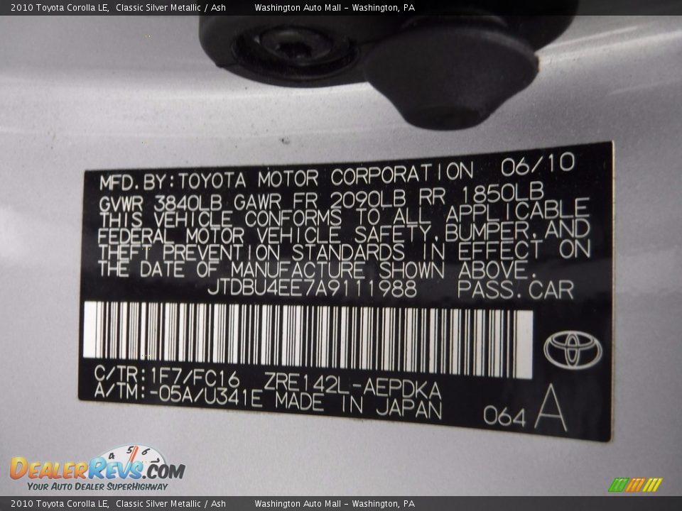 2010 Toyota Corolla LE Classic Silver Metallic / Ash Photo #24