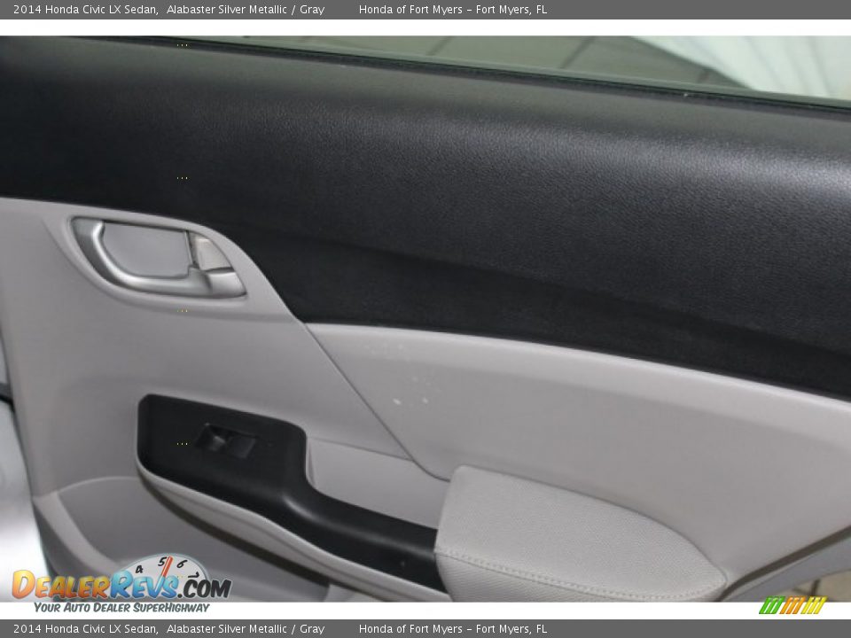 2014 Honda Civic LX Sedan Alabaster Silver Metallic / Gray Photo #28
