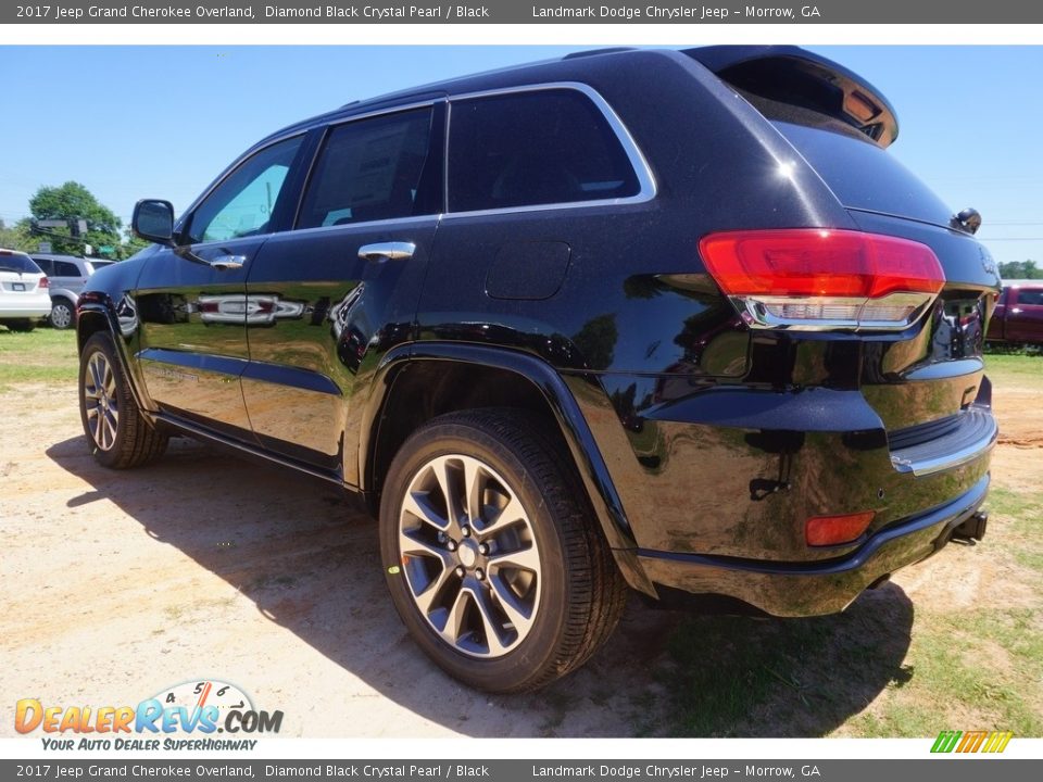 2017 Jeep Grand Cherokee Overland Diamond Black Crystal Pearl / Black Photo #2