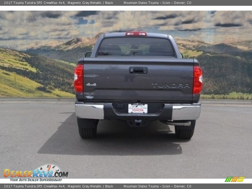 2017 Toyota Tundra SR5 CrewMax 4x4 Magnetic Gray Metallic / Black Photo #4