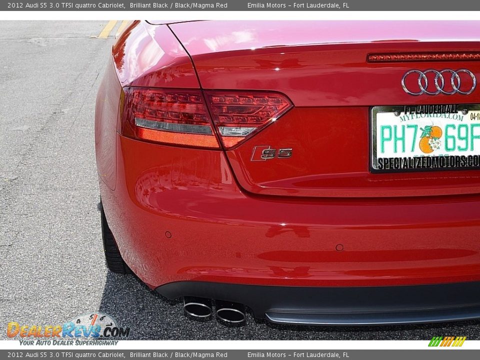 2012 Audi S5 3.0 TFSI quattro Cabriolet Brilliant Black / Black/Magma Red Photo #16
