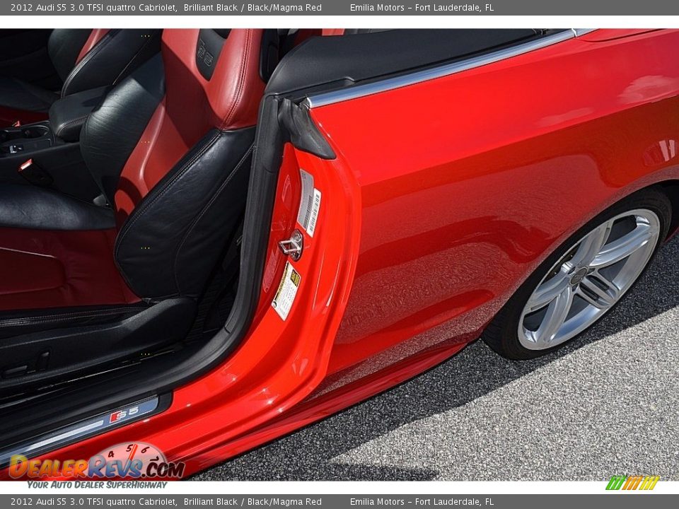 2012 Audi S5 3.0 TFSI quattro Cabriolet Brilliant Black / Black/Magma Red Photo #52