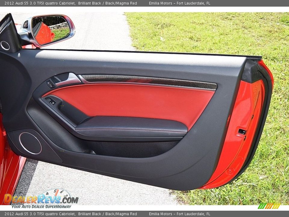 Door Panel of 2012 Audi S5 3.0 TFSI quattro Cabriolet Photo #59