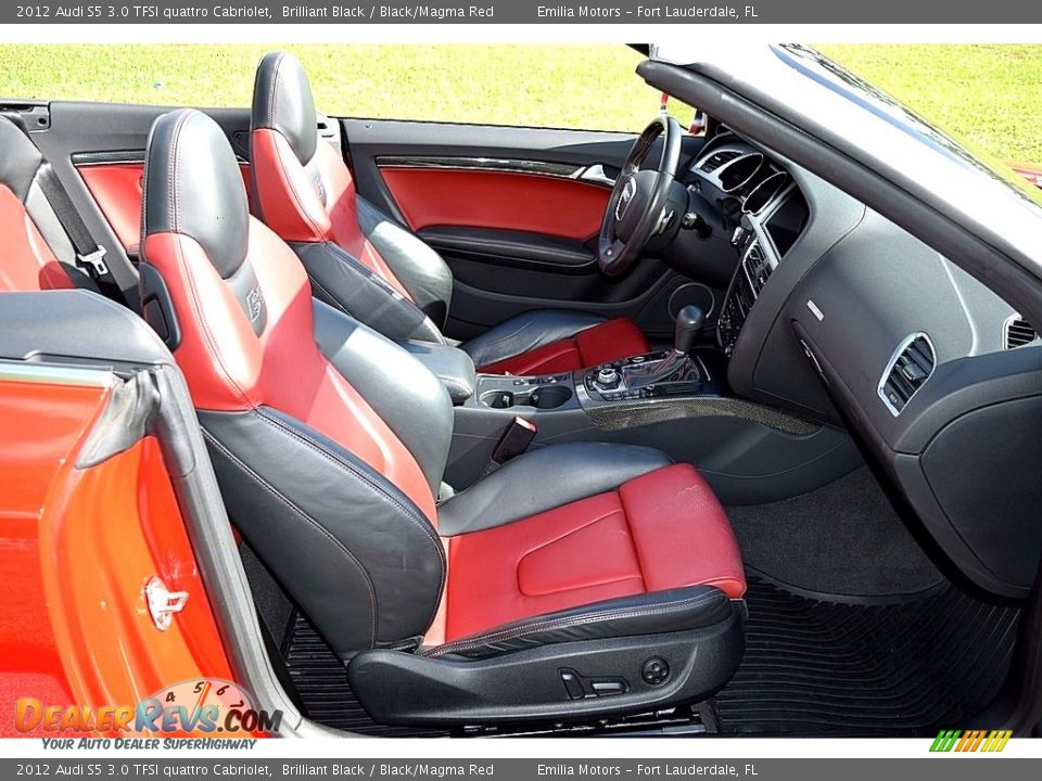 Front Seat of 2012 Audi S5 3.0 TFSI quattro Cabriolet Photo #62