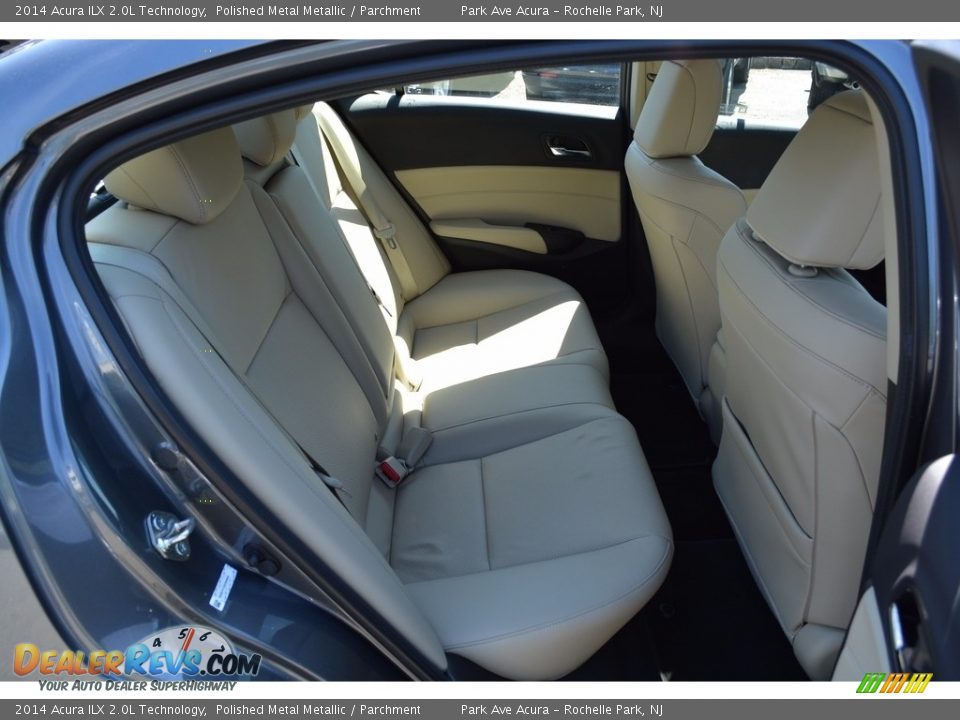 2014 Acura ILX 2.0L Technology Polished Metal Metallic / Parchment Photo #26