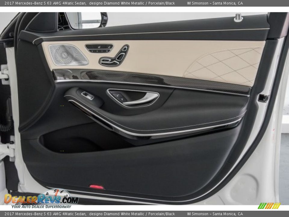 2017 Mercedes-Benz S 63 AMG 4Matic Sedan designo Diamond White Metallic / Porcelain/Black Photo #29