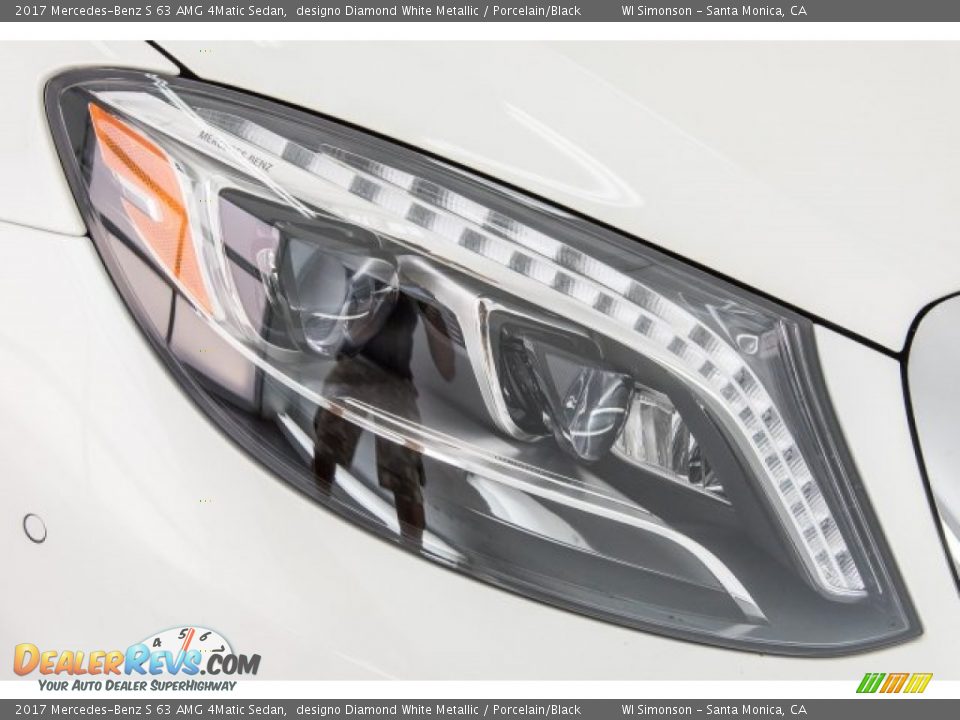 2017 Mercedes-Benz S 63 AMG 4Matic Sedan designo Diamond White Metallic / Porcelain/Black Photo #31