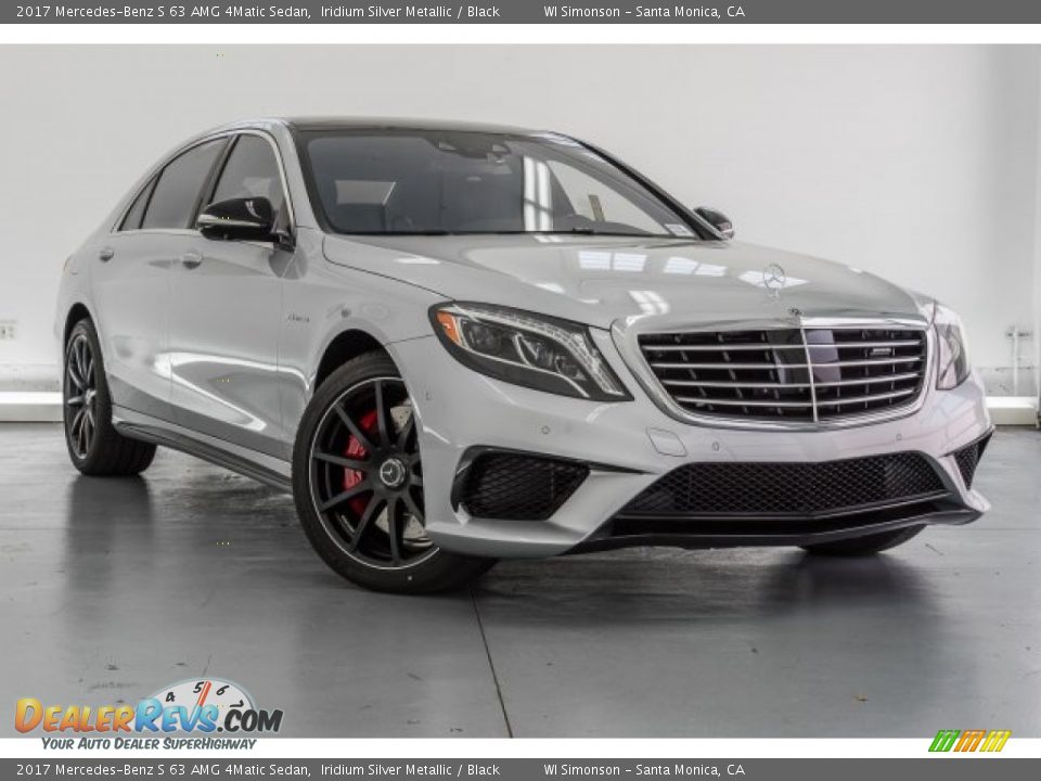 Front 3/4 View of 2017 Mercedes-Benz S 63 AMG 4Matic Sedan Photo #16