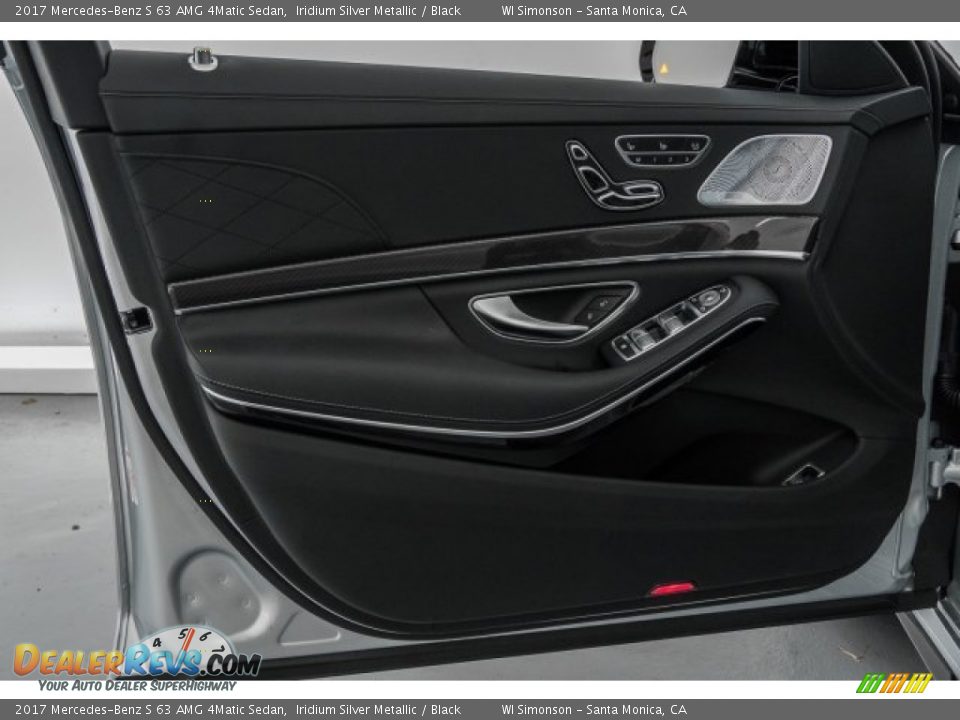 Door Panel of 2017 Mercedes-Benz S 63 AMG 4Matic Sedan Photo #24