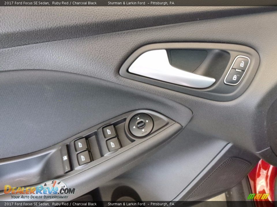 2017 Ford Focus SE Sedan Ruby Red / Charcoal Black Photo #10
