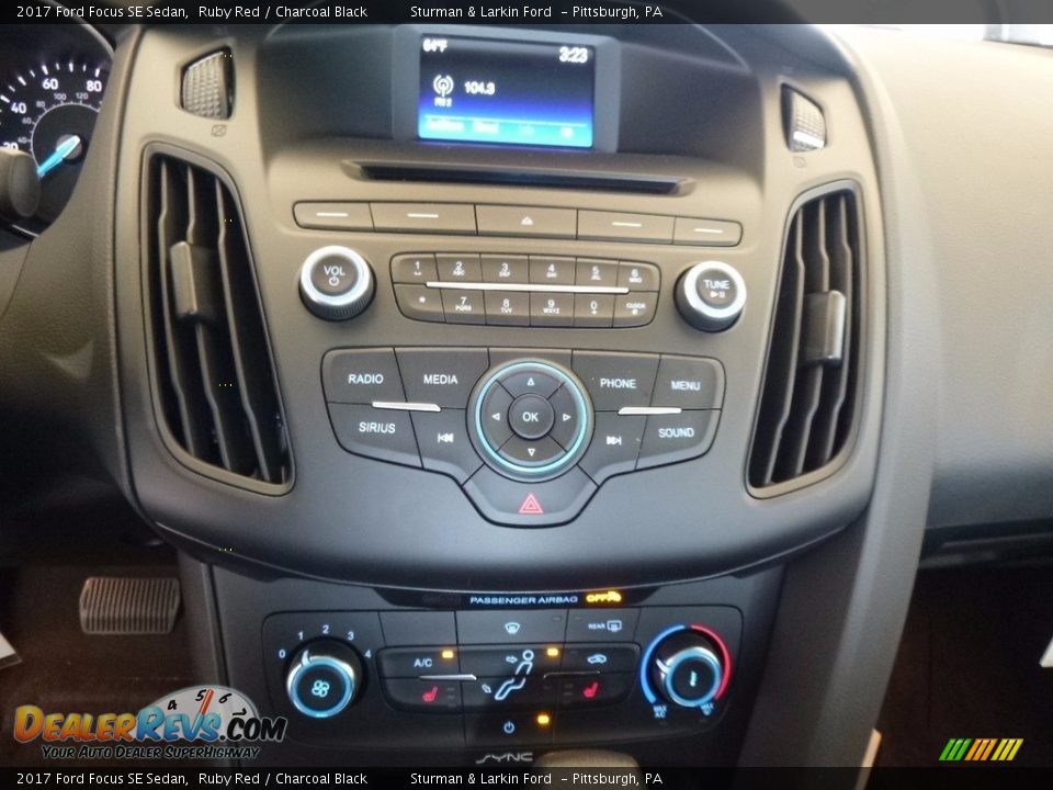 2017 Ford Focus SE Sedan Ruby Red / Charcoal Black Photo #15
