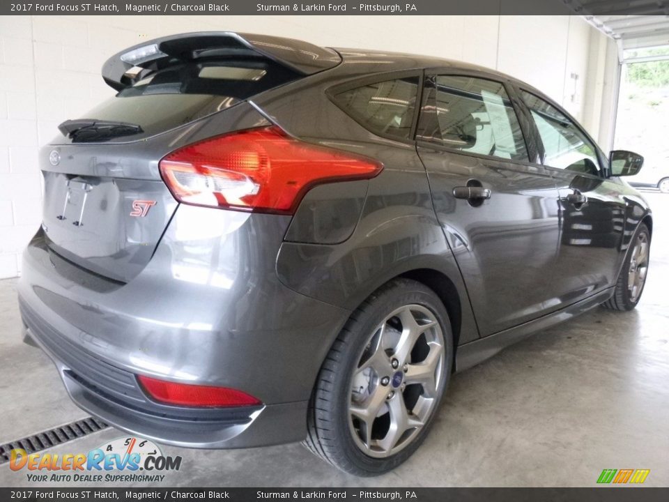 2017 Ford Focus ST Hatch Magnetic / Charcoal Black Photo #2