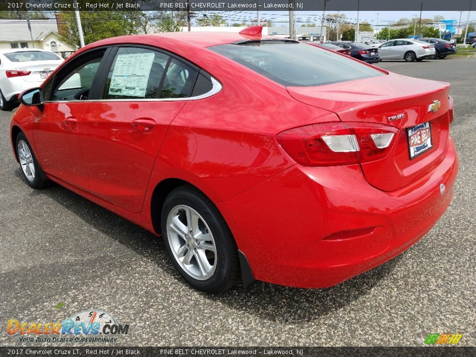 2017 Chevrolet Cruze LT Red Hot / Jet Black Photo #4