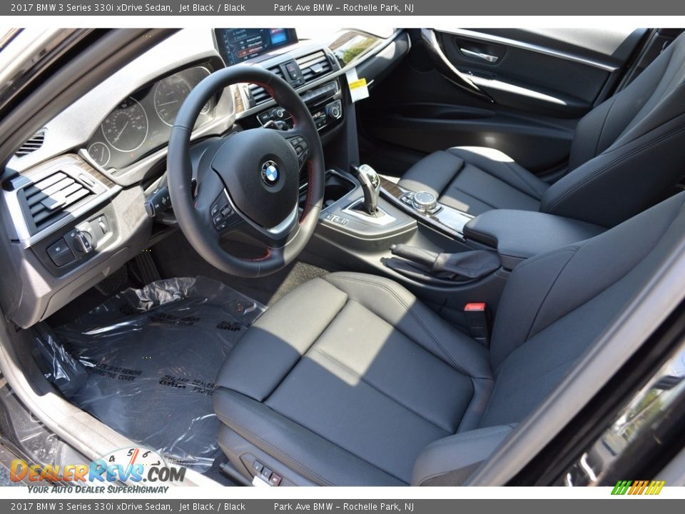2017 BMW 3 Series 330i xDrive Sedan Jet Black / Black Photo #10