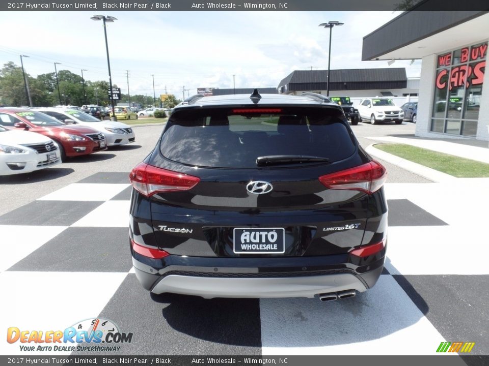 2017 Hyundai Tucson Limited Black Noir Pearl / Black Photo #4