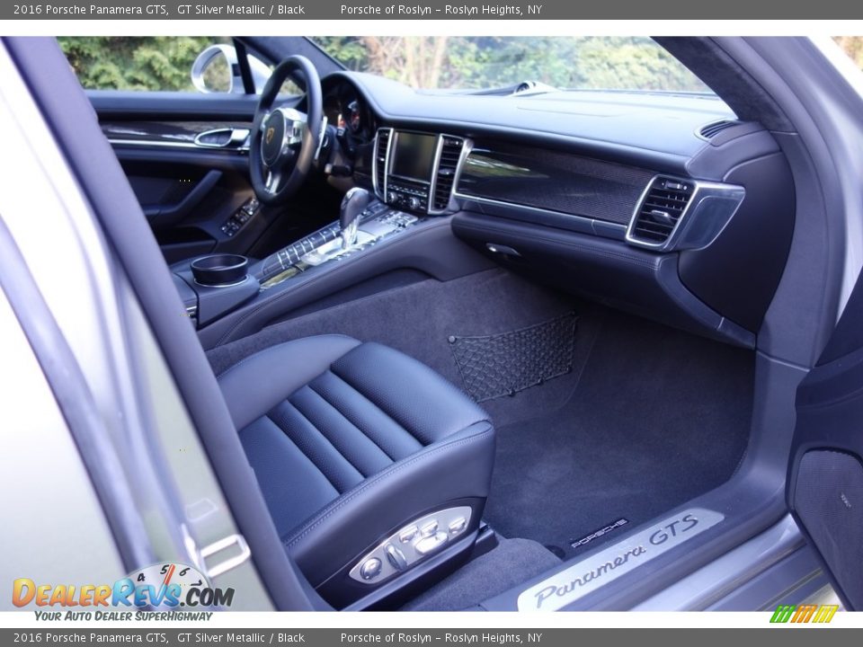 2016 Porsche Panamera GTS GT Silver Metallic / Black Photo #15
