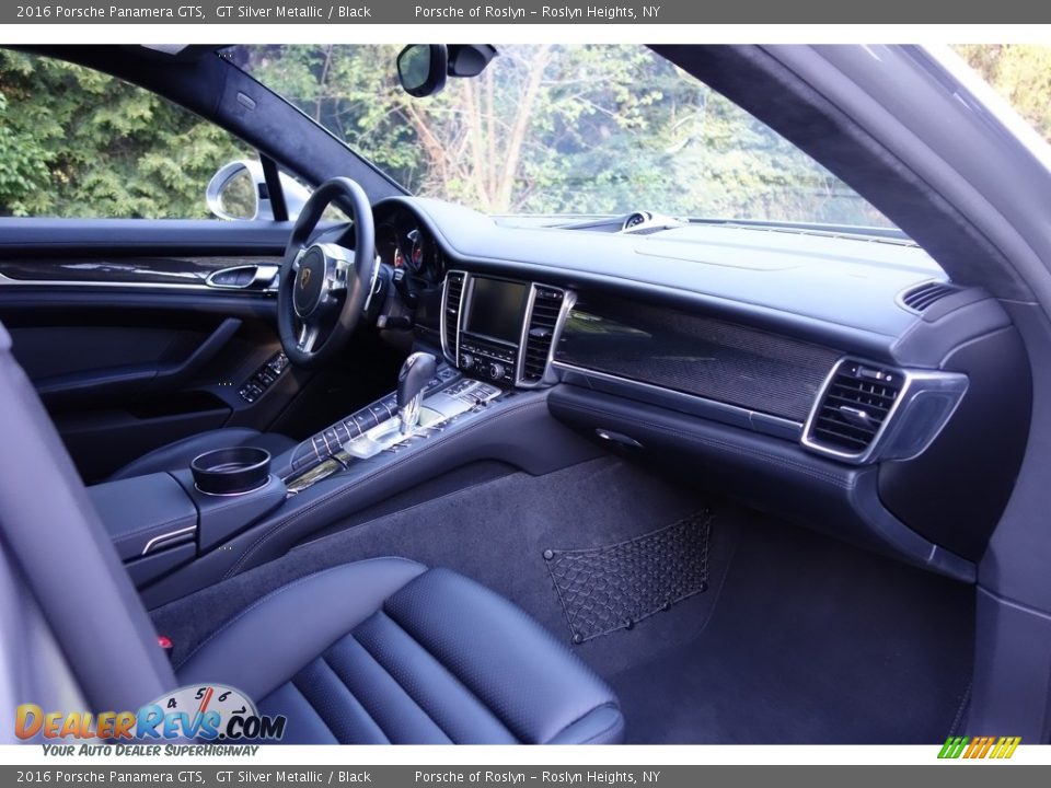 2016 Porsche Panamera GTS GT Silver Metallic / Black Photo #16