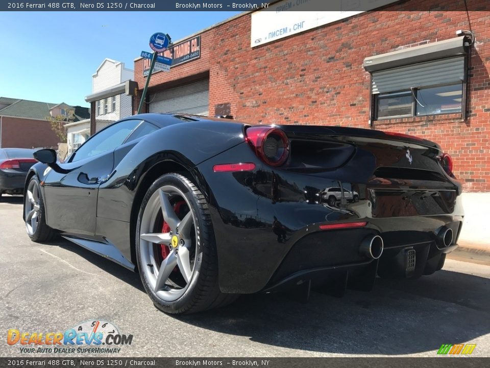 Nero DS 1250 2016 Ferrari 488 GTB  Photo #18